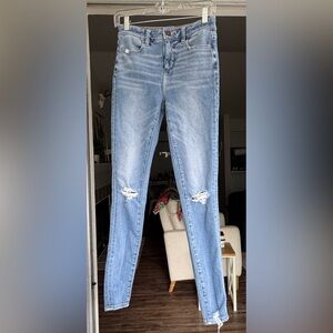 American Eagle Light Blue Straight Leg Jeans *2 Tall*